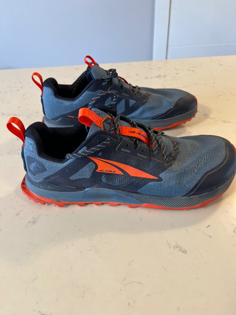 Altra Lone Peak 8 barefoot trail running men’s shoes size 13